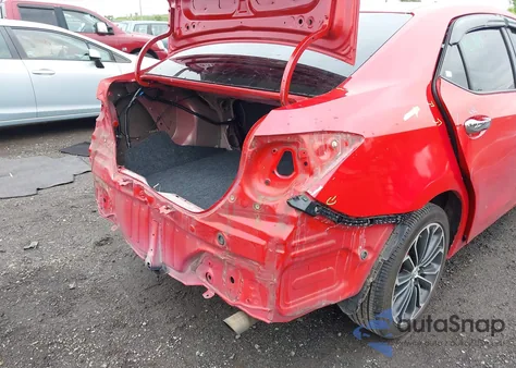 2015 Toyota Corolla Le z USA, uszkodzony, nr VIN 2T1BURHE0FC288960